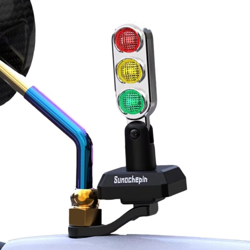 Adjustable Mini Traffic Light Lamp for Motorcycle Handlebar - Eye-Catching Warning Signal Decor