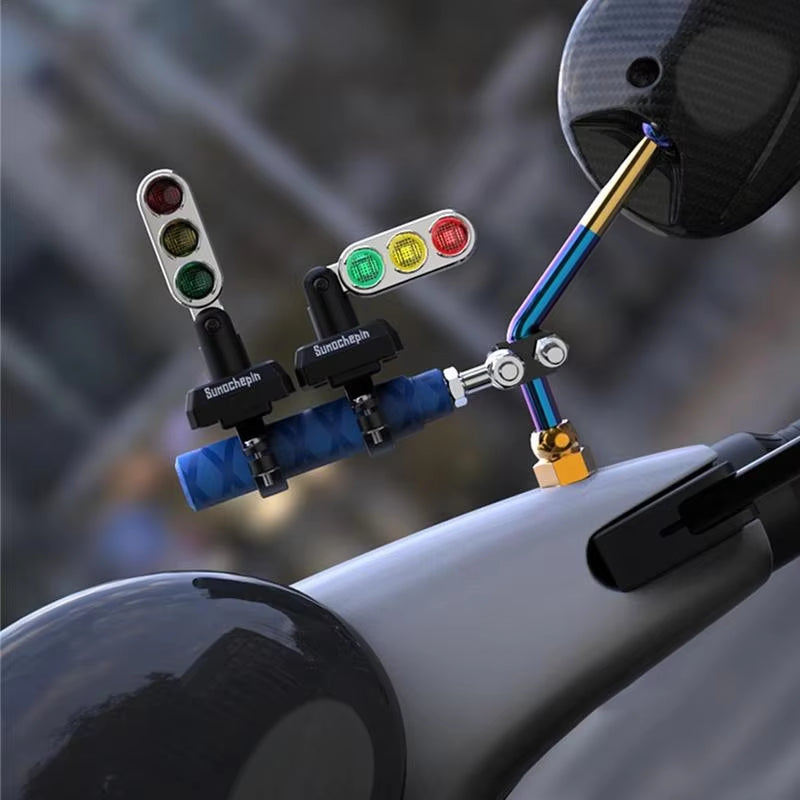 Adjustable Mini Traffic Light Lamp for Motorcycle Handlebar - Eye-Catching Warning Signal Decor