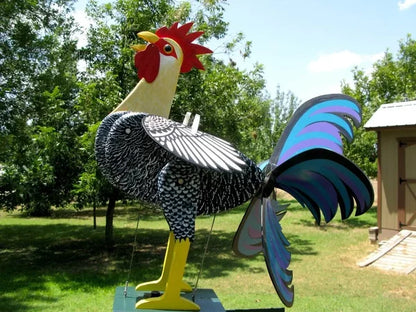 Best Garden Decor-The live rooster windmills